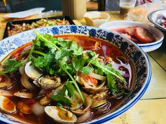 -琥珀老六龙虾(四里河店)