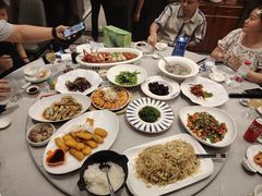 -新丁香海鲜酒店(银海商贸城店)