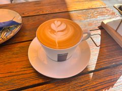 卡布其诺-LENBACH ROOF兰巴赫旗舰店(摩方店)