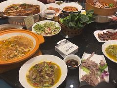 -洛东土菜馆(建国北路店)