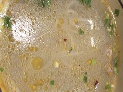 -云阿蛮云南生烫牛肉米线(奉贤路店)