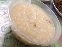 -蓝精灵饺子店