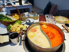 -濠七糟粕醋•海南酸汤火锅(中关村店)