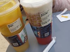 -奈雪的茶(亨特国际广场店)