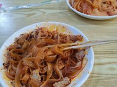 -十三朝牛馍王擀面皮(骡马市店)