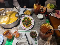 -禄婶鸡煲·打边炉