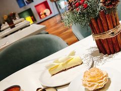 -潮一不贰·法式甜品·生日蛋糕·西式简餐(外滩店)