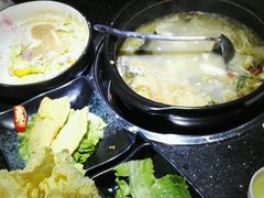 -周渝食惦酸菜鱼(青浦店)