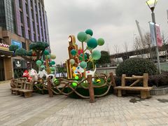 -紫荆广场·花漫里