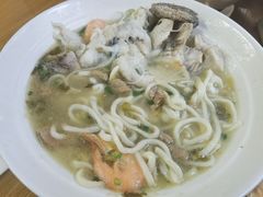 -面道赞宁海海鲜面(迎凤街店)