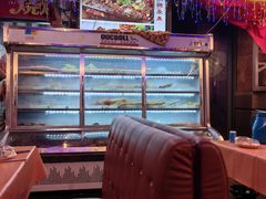 -小桥衢州人家·海鲜烧烤·盱眙龙虾(万达水街店)