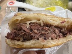 -闫家驴肉老店(华电一校店)