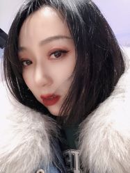 -红馆妆造(中央大街店)