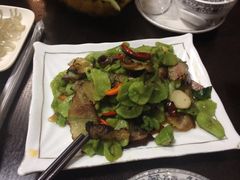 iphone_upload_pic-弘烨 贵州酸汤 鱼火锅(东财店)