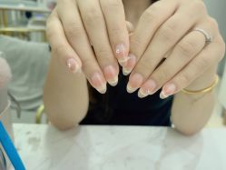 -尤米一站式美甲美睫