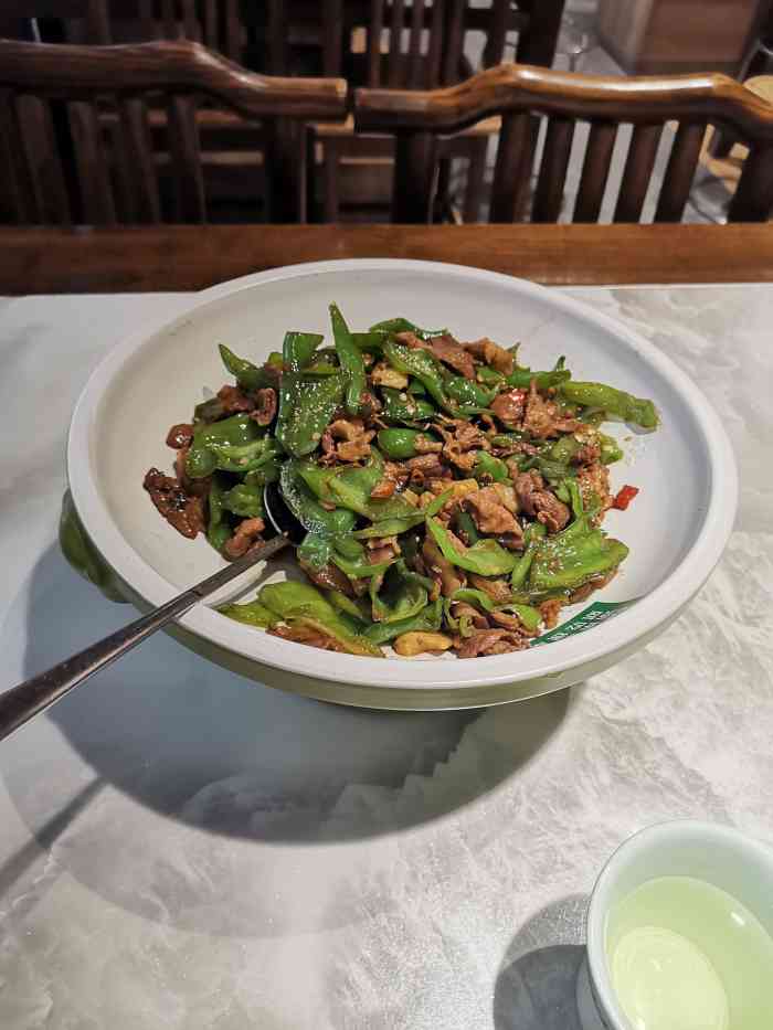 绿草地·湖南家常菜(汇金店)-"据说这家店跟某大厨湘菜渊源不浅～名字