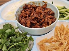 -合合春饼·酱骨·东北菜(潘家园店)