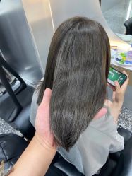 -Tloml salon