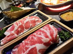 -湊湊火锅·茶憩(杭州湖滨银泰in77店)