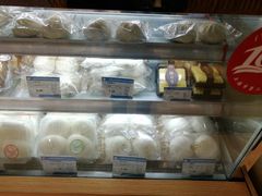 面包甜点陈列柜-乔家栅(襄阳南路店)