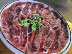 -贵厨酸汤牛肉(花果园国际中心店)