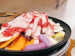 春川芝士铁板肥牛鸡-韩见·韩式拌饭·炸鸡(石厦店)