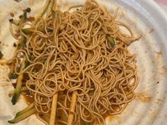 -肥肥虾庄·金牌油焖大虾(汉口城市广场店)