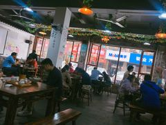 大堂-裕新楼粉面馆·石磨手工粉(四方坪店)