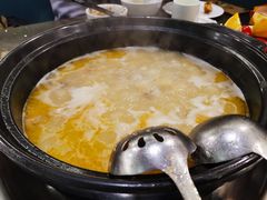 养生板栗鸡-蜀中吴养生板栗鸡(会展店)