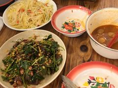 -冶建镜子·老南昌大排档·江西虾王(总店)