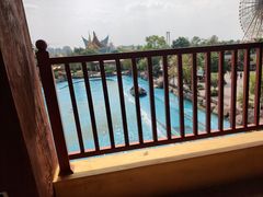 -七彩云南欢乐世界