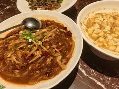 -新白鹿餐厅(银泰西湖文化广场店)