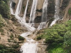 -牛角寨瀑布景区