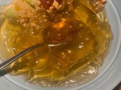 -蜜桃餐厅·伴山(湖滨商业街店)