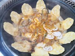 锅贴-三里屯土灶炖公鸡地锅鸡(江东店)