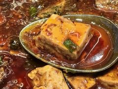 -铜锣湾·有麝自然香(渝北财富中心店)