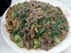 -粤潮牛肉火锅店(江南大道店)