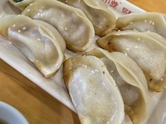 -小姜锅贴(凤凰街店)