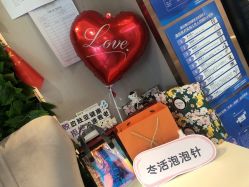 -More摩尔医美の注射线雕光电中心