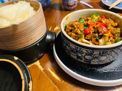 传统黑三剁配薄饼-雀舞云南菜(天津天河城购物中心店)