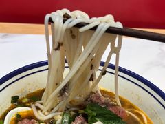 -窄巷口生烫牛肉米线(客村店)