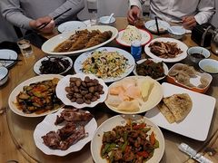 -聚首堂·特色小吃·肘子(什刹海德胜门店)