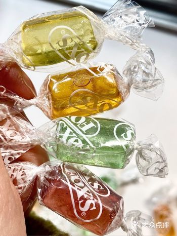 全网断货的四季茶水果糖！喝果汁系列第二！|||这个糖超火的