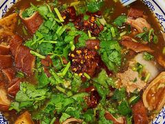 精品肠头菜底-门框胡同百年卤煮(新街口店)