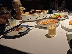 -八府香鸭·啫啫煲(华山路店)