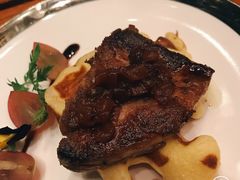 -松山湖凯悦酒店·Café自助餐厅·周末火舞秀表演