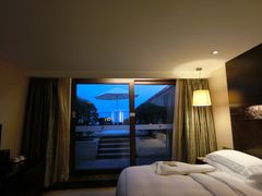 -青岛海尔洲际酒店