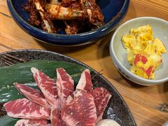 -草家酱蟹炭火烤肉店(珲春南路一店)