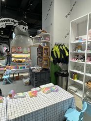 -MINI MARS KIDS CLUB亲子家庭中心(长宁天山店)