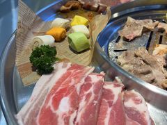 -哈哈碳都·牛肋条无限自助烤肉(宝龙店)